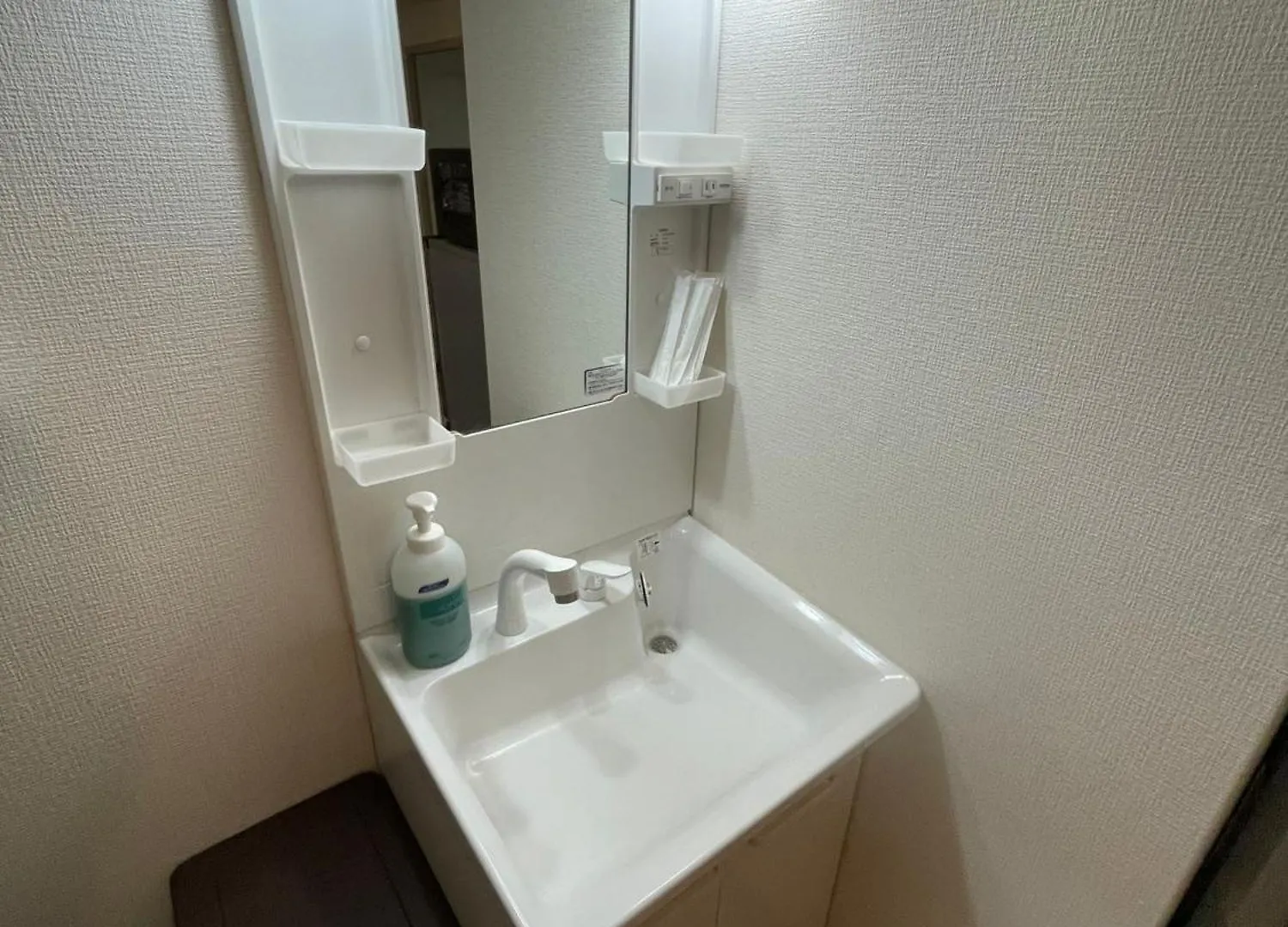 A&C Stay 大阪難波西41 0*, Osaka Japonya